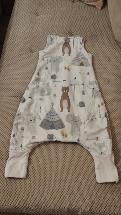 Спален чувал с крачета Angel baby
Ширина: 56 см
Дълбочина: 62