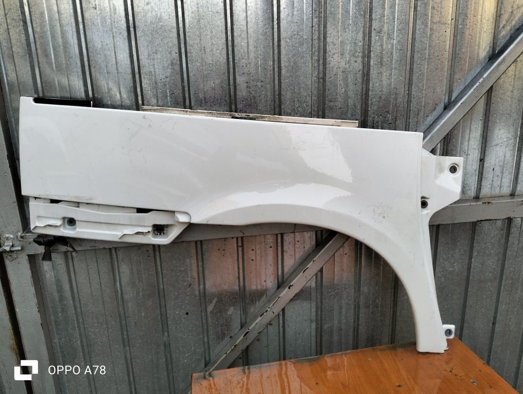 Aripa Dreapta Spate Citroen C8 2005 monovolum