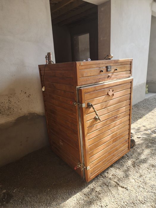 Коптильня сотилади