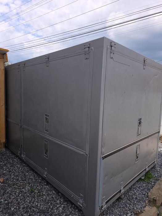 Container perfect pentru fast-food sau cafe-bar