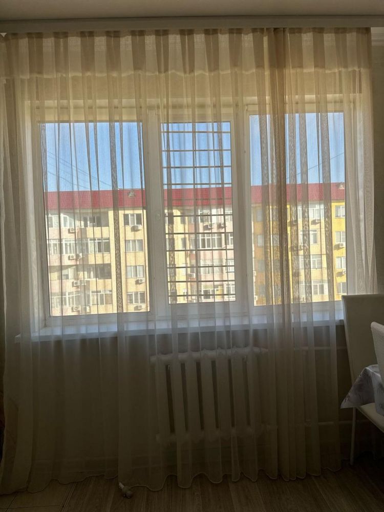 Продам тюль и шторы