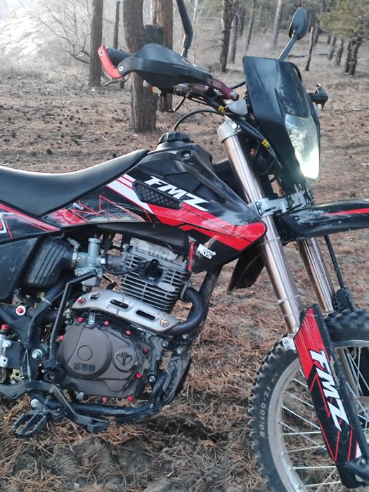 Продаю эндуро [FMZ-06, 2024]

Мотоцикл в отличном состоянии, пробег [1