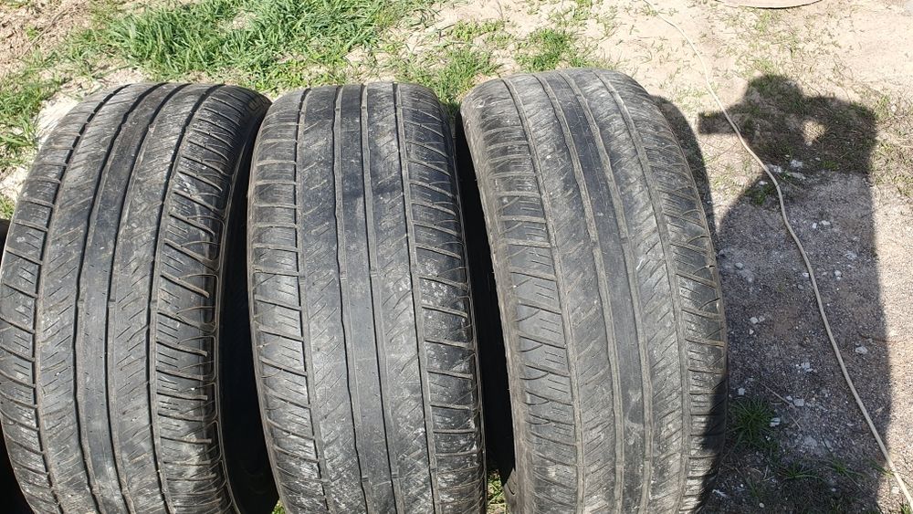 Продам комплект летней резины 3+1