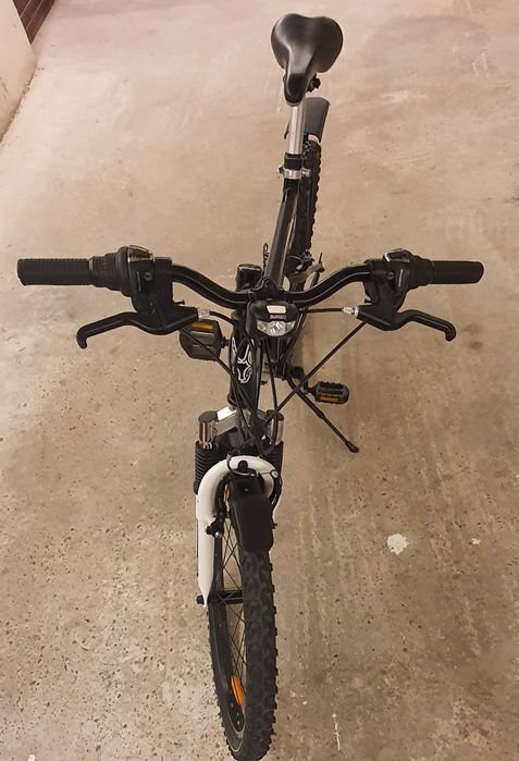 Bicicleta 24 inch cu suspensii