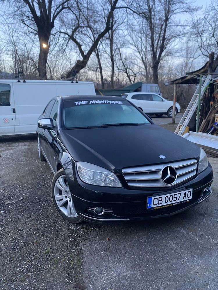 Решетка за мерцедес w204