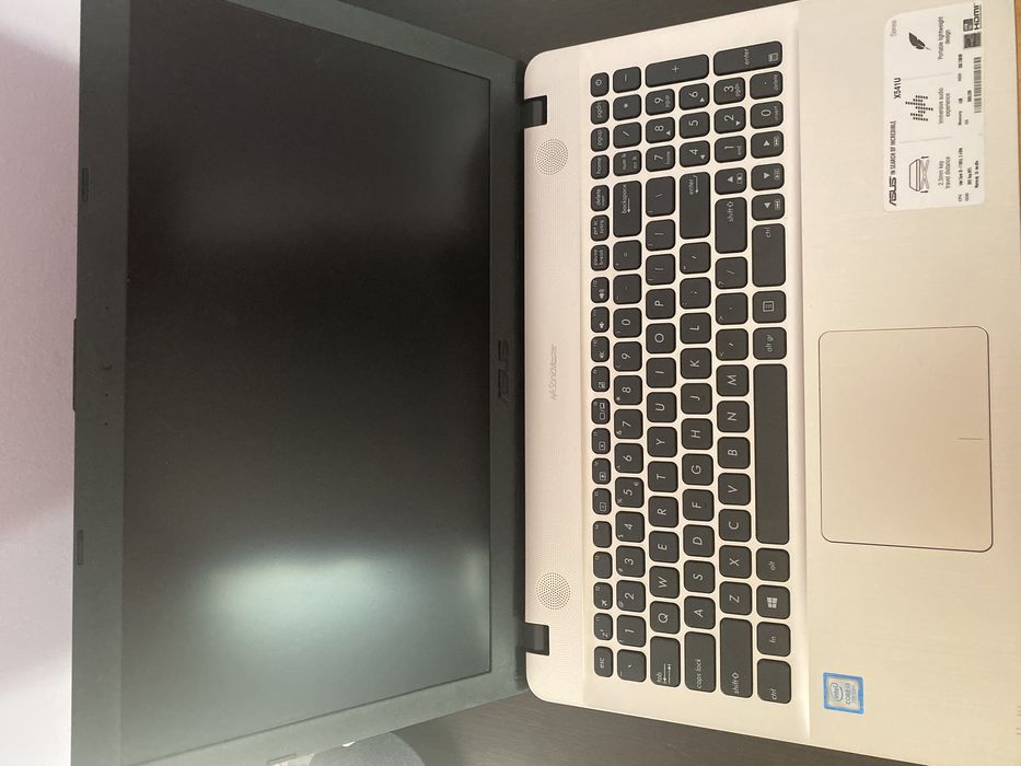 Vand Asus X541 -i3 7200u- SSD 256Gb