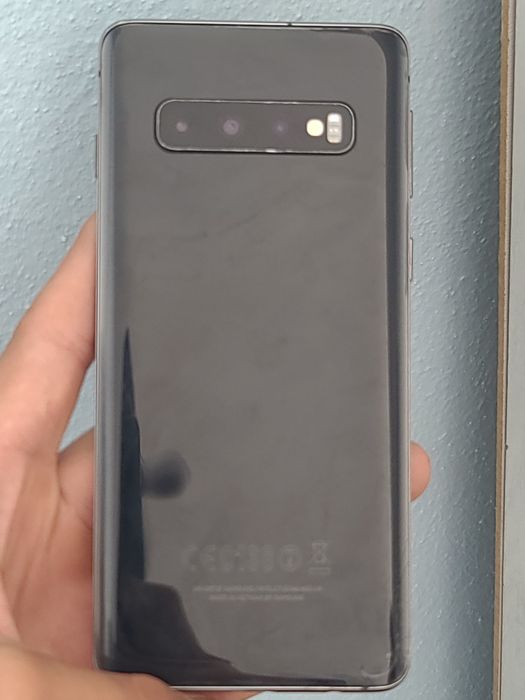 Samsung s10 8/128 lik hamma yeri radnoy sal sarapinasi ba abmen iphone