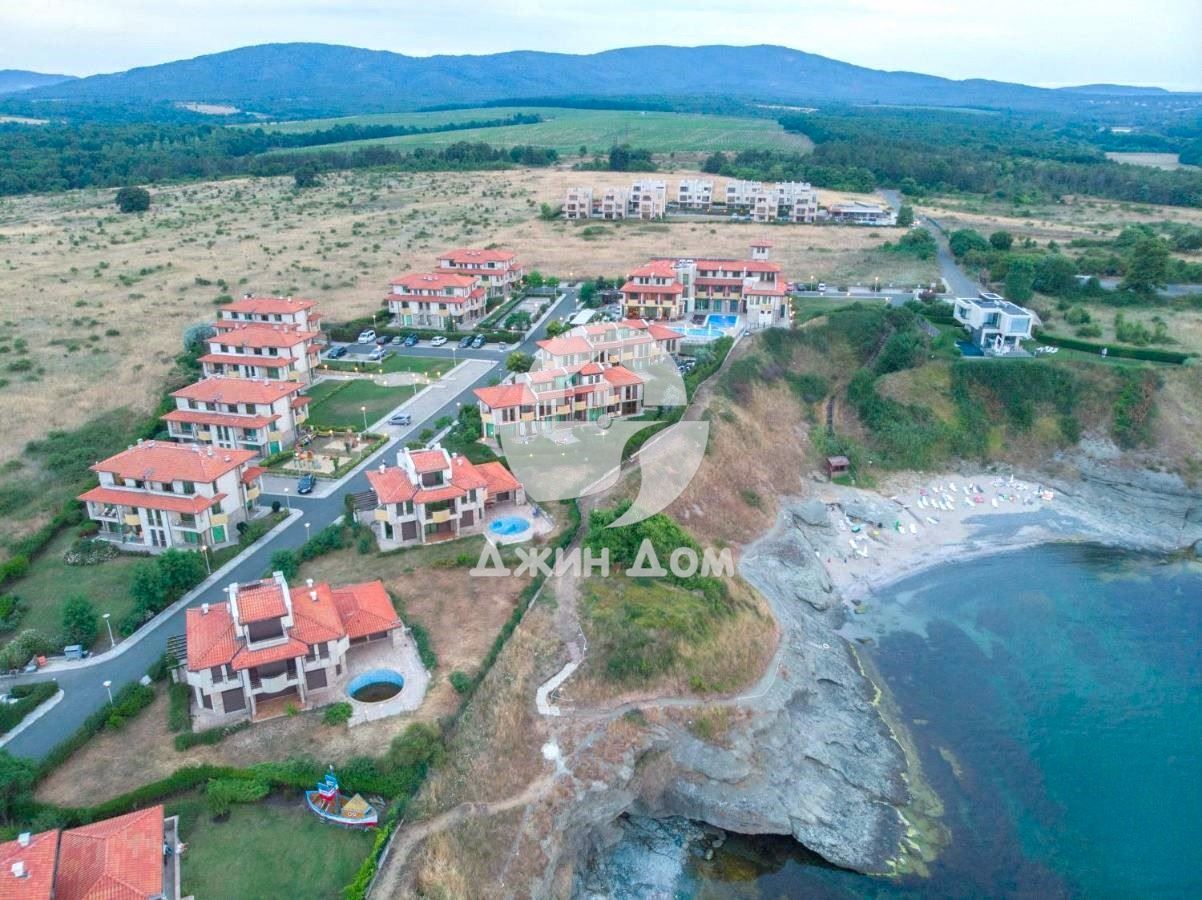 Продава се Двустаен апартамент в с. Лозенец, Област Бургас - 60 кв.м за 999 €/кв.м - Снимка #6