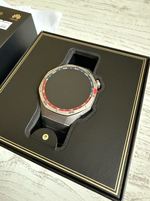 ЧИСТО НОВ Huawei Watch GT 5 Pro Titanium 24м. ГАРАНЦИЯ