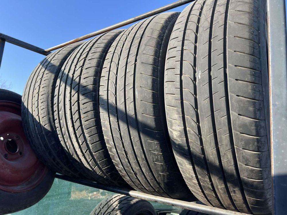 Гуми за джип 235/55R20