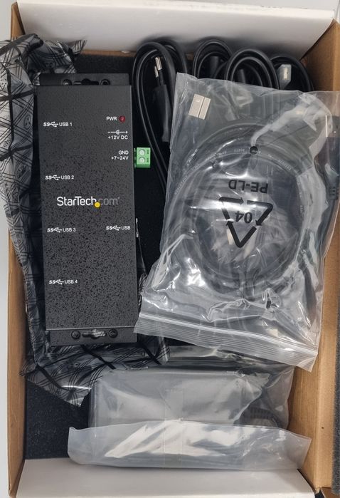 Star Tech 4 Port Industrial USB 3.0 5Gbps Hub