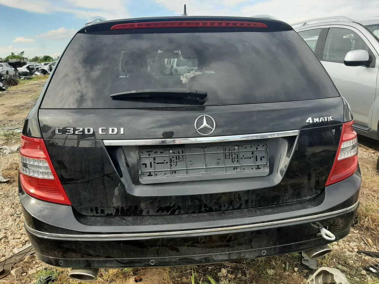 На части . Mercedes-Benz C 320 3200 CDI