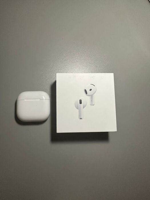 Продаю оригинальные Air pods 4(ANC).В идеалном состояний.
