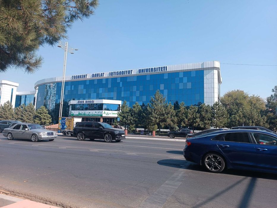 Ц 5 -  НЕЖИЛОЙ 3/1/4 83м2