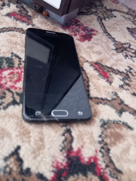 Самсунг продам старый