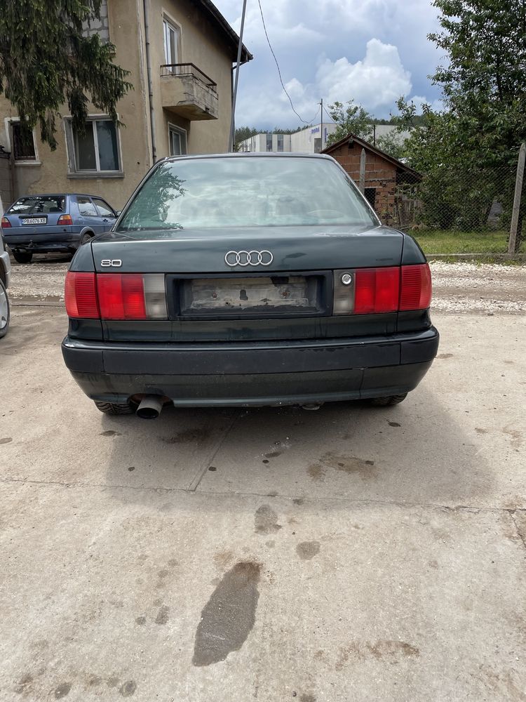 На части Audi 80 B4 1.6i