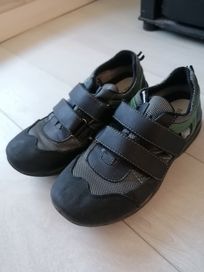 Детски обувки, употребявани, момче, номер 35