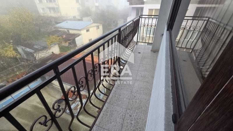 Просторен тристаен апартамент, тип Мезонет под наем, град Аксаково