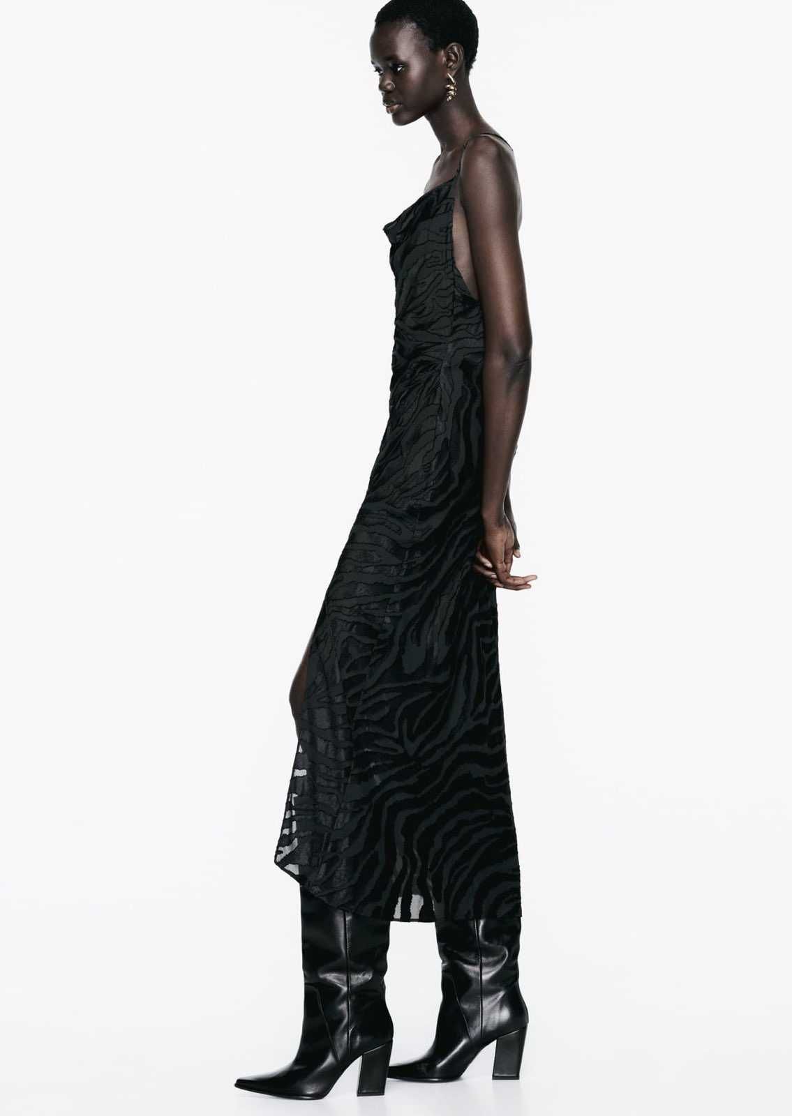 Елегантна черна рокля Zara с анималистични мотиви