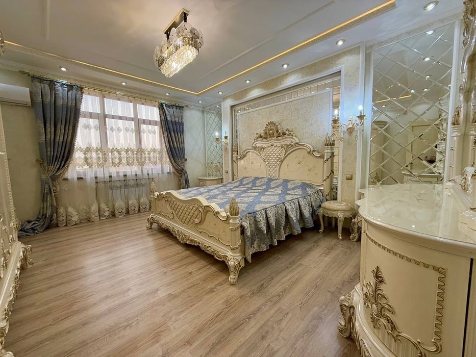 Продаётся Дом / Участок 

Улица: Тимура Малика 5 соток