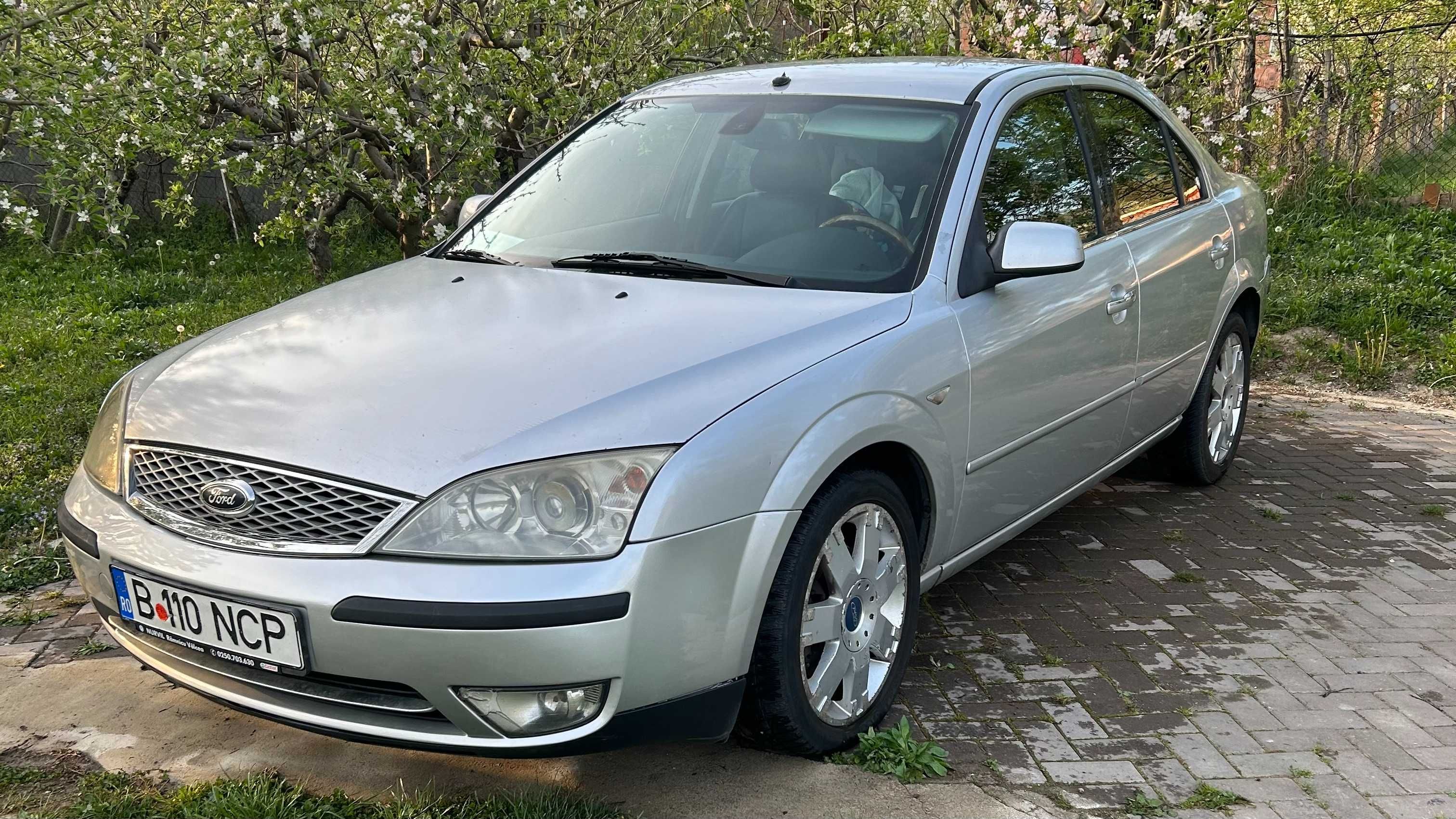 Ford Mondeo MK3 Ghia 2005 berlina stare perfecta