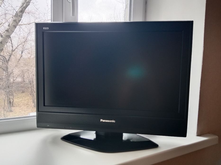 Продам телевизор Panasonic Viera TX-R26LE7