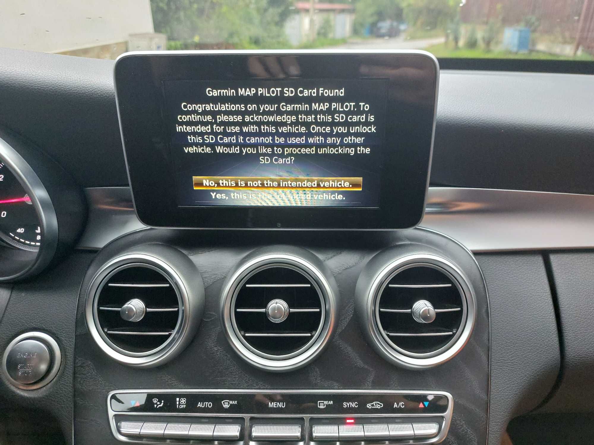 MERCEDES V19 SD Card Navigation A B CLA GLA C Class A218   Map Update