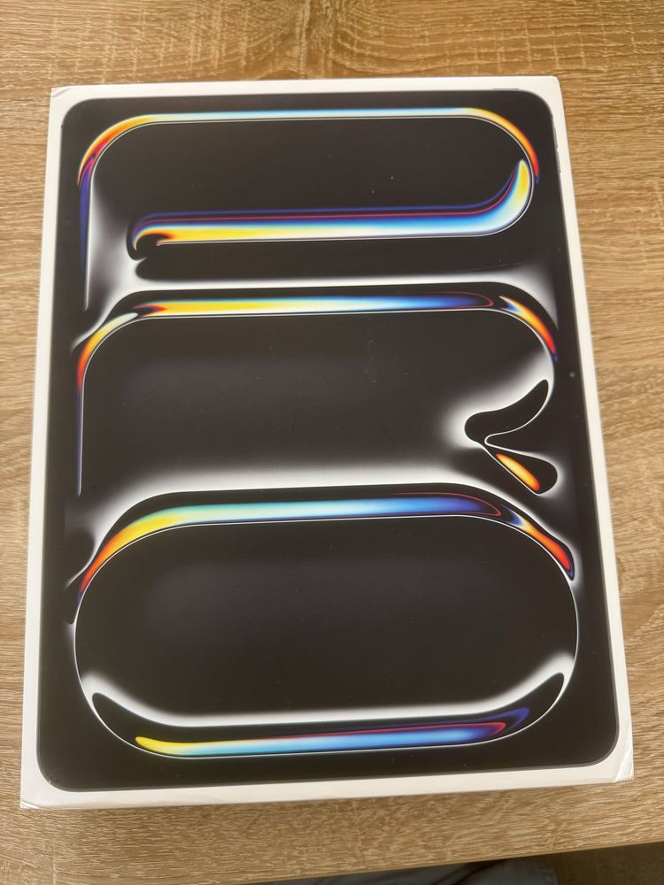 I Pad Pro 13  (M4)256 Space Black Model A2936