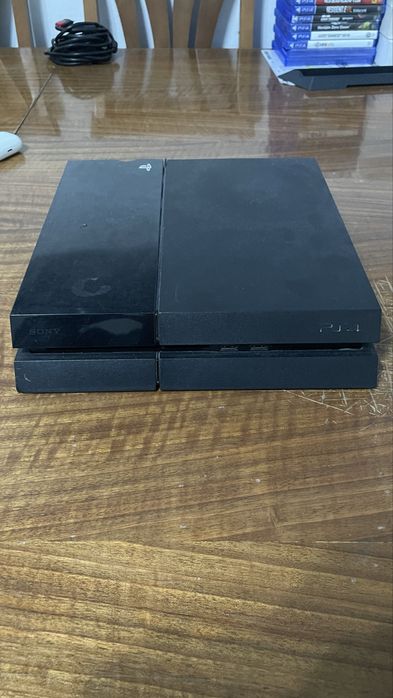 Продается playstation 4 fat