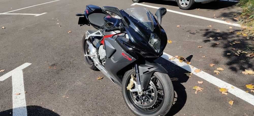 MV Agusta F3, NU honda, suzuki, yamaha, kawasaki, aprilia, ducati