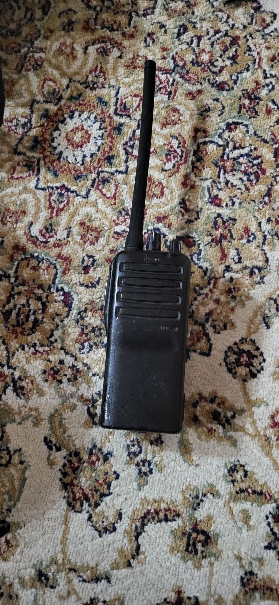 Радиостанция ICOM в исправном состоянии