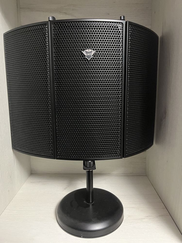 Microfon de studio sau gaming