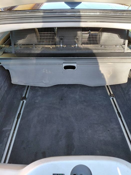 Автомобил  BMW 525