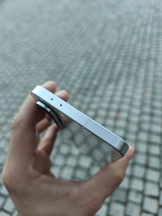 V/S Samsung A56 - NOU