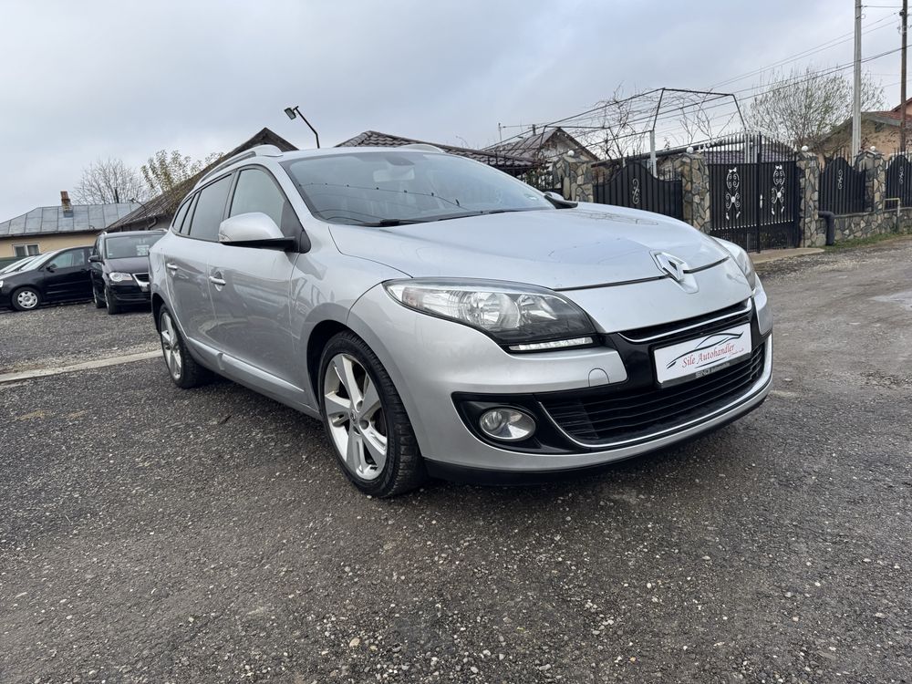 Renault Megane 1.5 Diesel *navigatie*2013**Automat* Rate/avans zero**