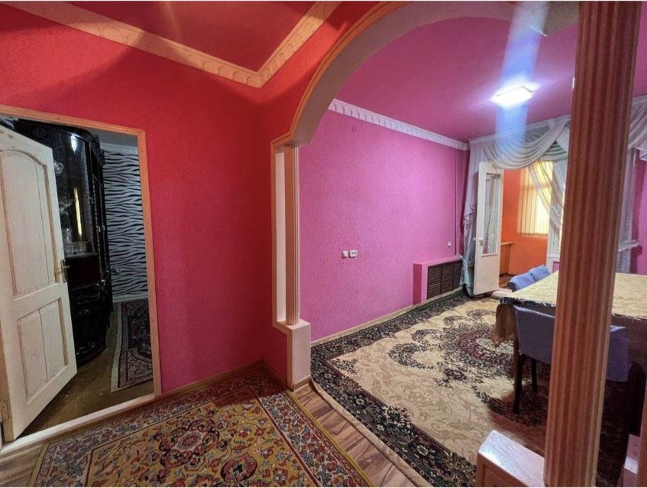 Карши шахар гимтастика арома олдидан 4 хонали дом