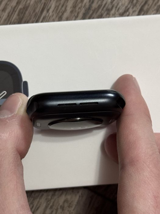 Apple Watch SE 2 ёмкость 100%