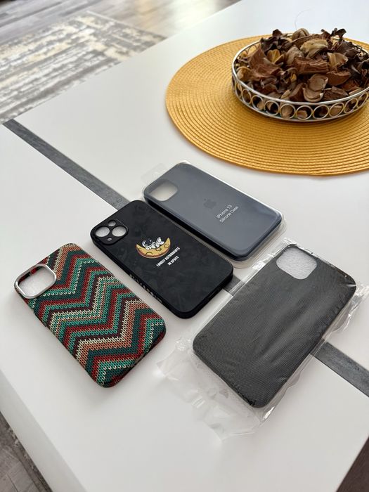 Husa Apple iPhone 13