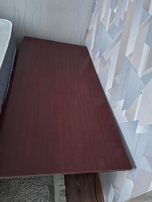 Стол журнальный продам