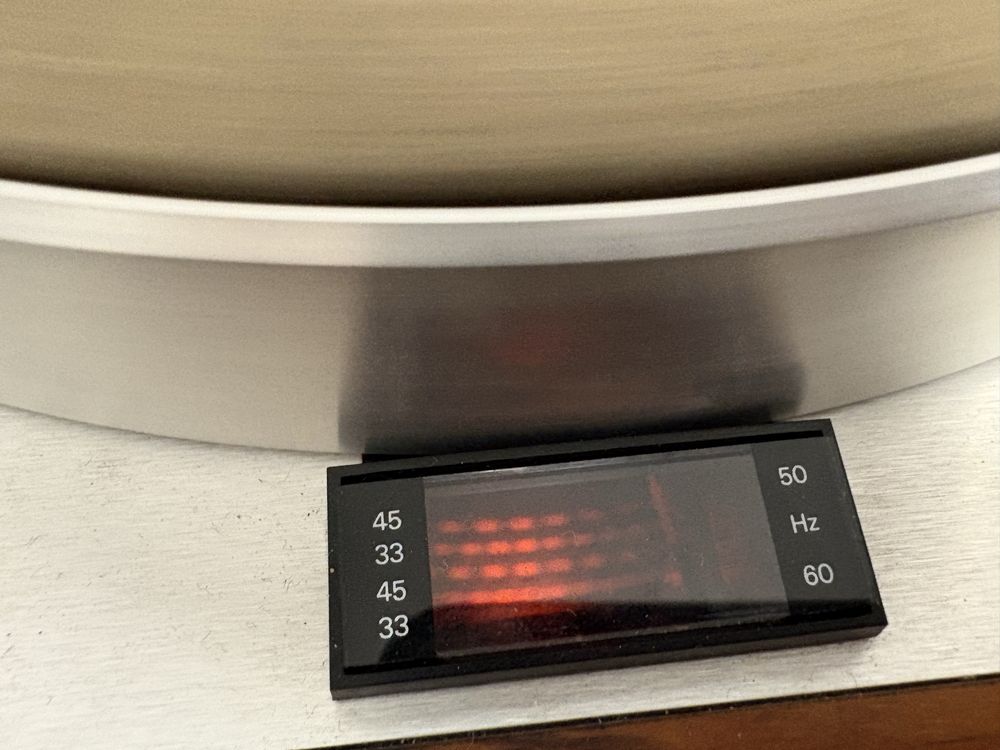 Pickup Luxman PD 272