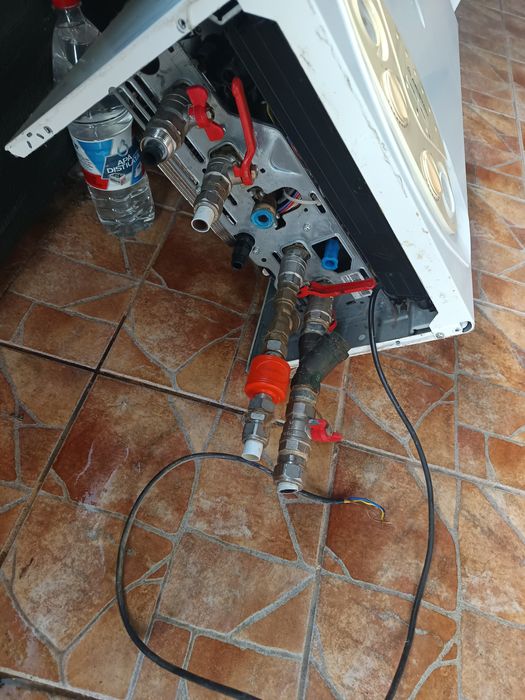 Centrala termica ariston, eroare cos evacuare gaze