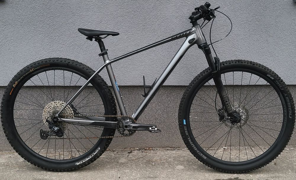 Vând mtb scott scale