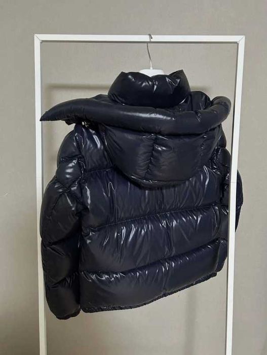 geaca Moncler Montbeliard