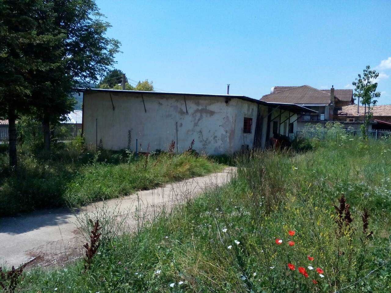 Продава се Промишлена сграда в с. Лиляк, Област Търговище - 1200 кв.м за 183 €/кв.м - Снимка #5