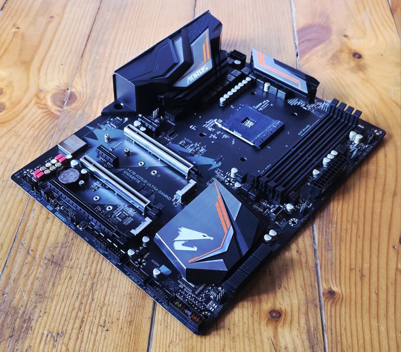 Placa baza Gigabyte Aorus X470 Ultra Gaming AM4