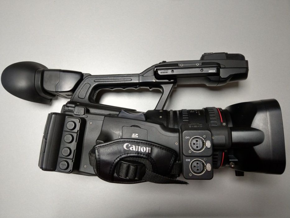 Canon XF305
