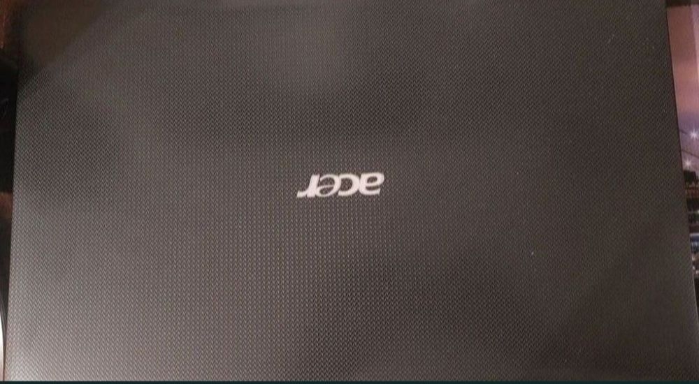 Продаём ноутбук acer