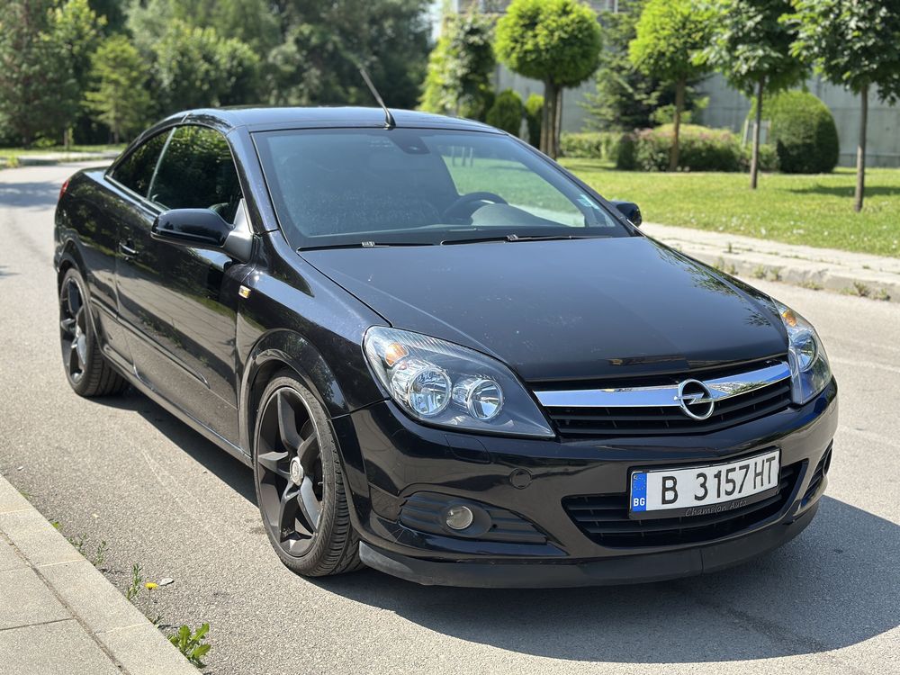 Opel Astra H кабриолет
