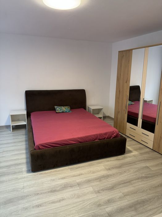 Apartament de inchiriat