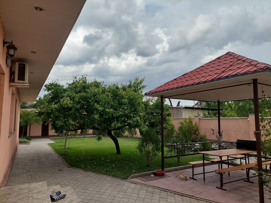 Продаю дом в центре